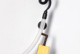 Richard Meitner - Schizzi selvaggi 17 (Paint brush and mirror) - vetro soffiato, acidato e specchiato, pennello, resina epossidica - 50 × 24 × 16 cm - unique piece