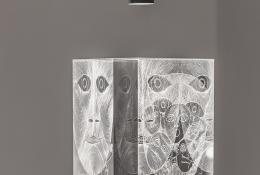 P. Martinuzzi (Venezia, 1933 – 2015), Pensieri, 1994, Unique piece, Clear optical glass, cut by hand and engraved with diamond pen by the artist, 20 x 24 x 29 cm, ph. Enrico Fiorese