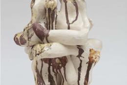 P.Noble_HSIXM NOBLE_2017.0013_2017_Glazed ceramic, travertine base_40x28x28cm_ph Lucy Dawkins_1