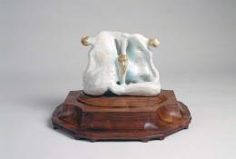 Paul Noble, seventeen, 2006-7, Glazed ceramic, walnut base, 28x37x45cm, Courtesy the artist