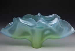 Toots Zynsky Scia Unique piece Providence, USA, 2016 35.5 x 77.5 x 28 cm Fillet de Verre Courtesy: Caterina Tognon, Venezia